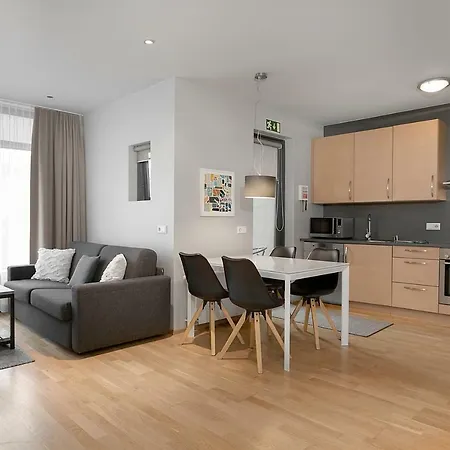 Apartment Downtown At Old Harbor Reykjavik